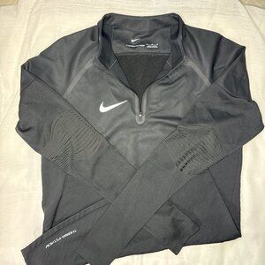 Mens Size Nike Therma Fit Winter Warrior Drill Top Soccer Top Medium
